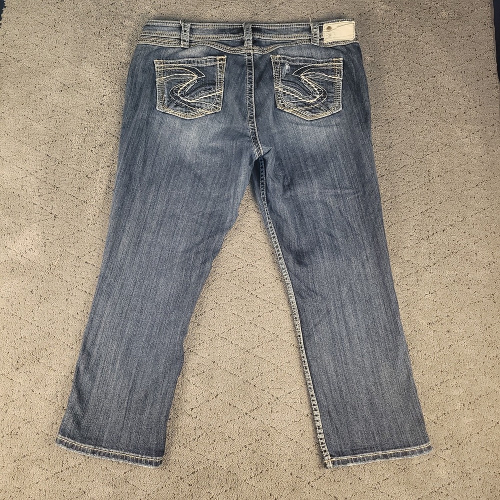 Silver Jeans Womens 18 Blue Twisted Capri Distressed Mid Rise Stretch Denim - Picture 2 of 7